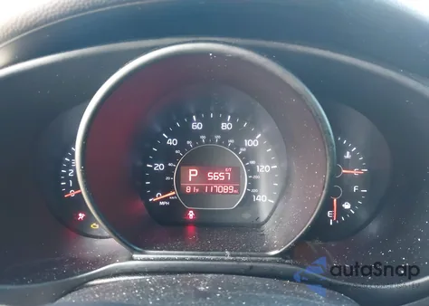 2016 Kia Soul z USA, uszkodzony, nr VIN KNDJN2A28G7257927